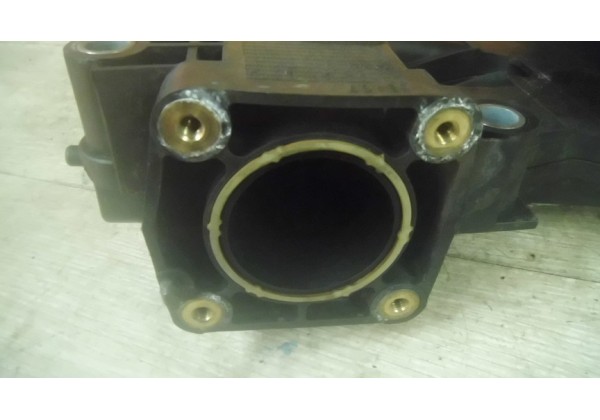Колектор впускний Renault Clio 2-3, Modus, Twingo 1-2, Logan, Sandero, Kangoo, 1.2 16V, 8200275381